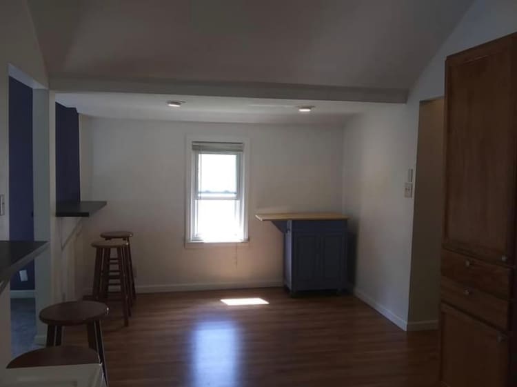 Building Photo - 6126 S Huron River Dr