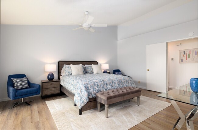 Building Photo - 156 Falls Ct