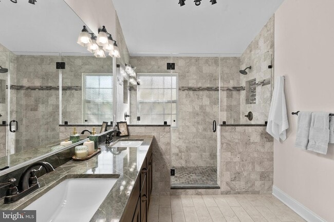 Building Photo - 4133 Grover Glen Ct