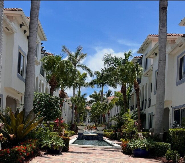 Building Photo - 3014 Waterside Cir