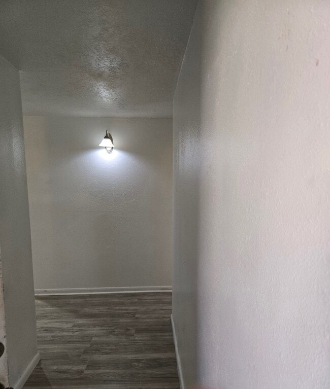 Building Photo - 5427 Heatherbrook Dr