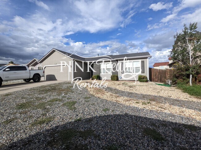 Building Photo - 415 Garwood Ct