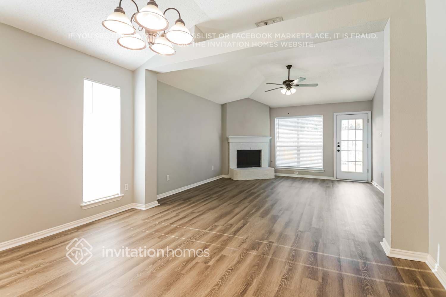 Building Photo - 1044 Waterview Dr