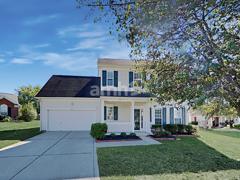 Primary Photo - 3927 Bayse Ct