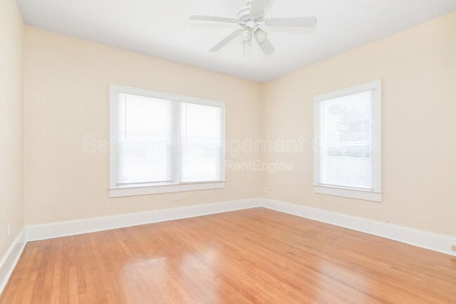 Building Photo - 1313 Buckingham Rd