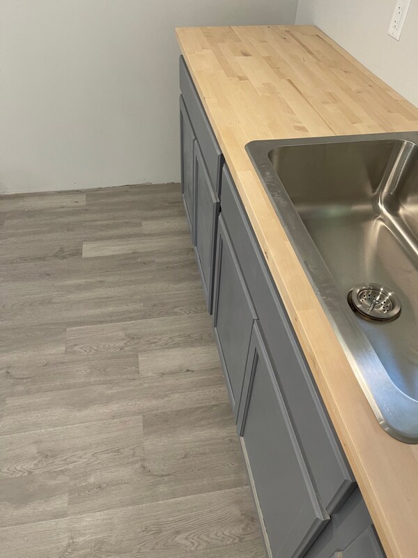 Building Photo - 25 High St