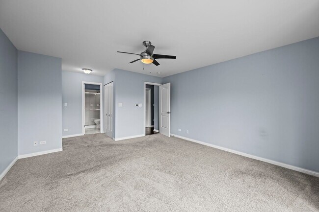 Building Photo - 201 Thames Pkwy