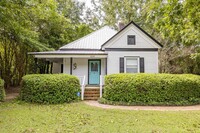 Building Photo - Little House on the Plains