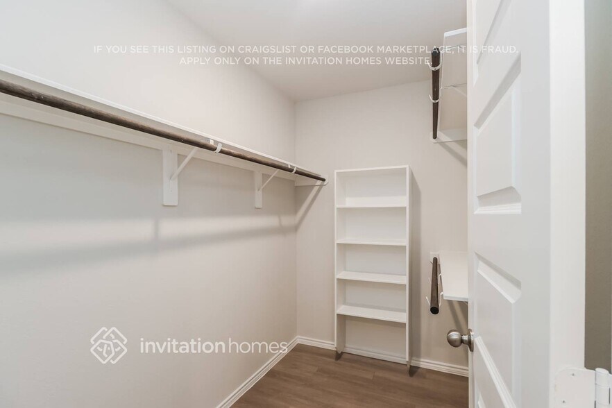 Building Photo - 24934 Aconite Ln