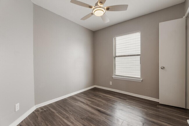 Building Photo - 4122 Alaskian Sunrise