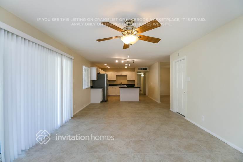 Building Photo - 7420 E Belleview St