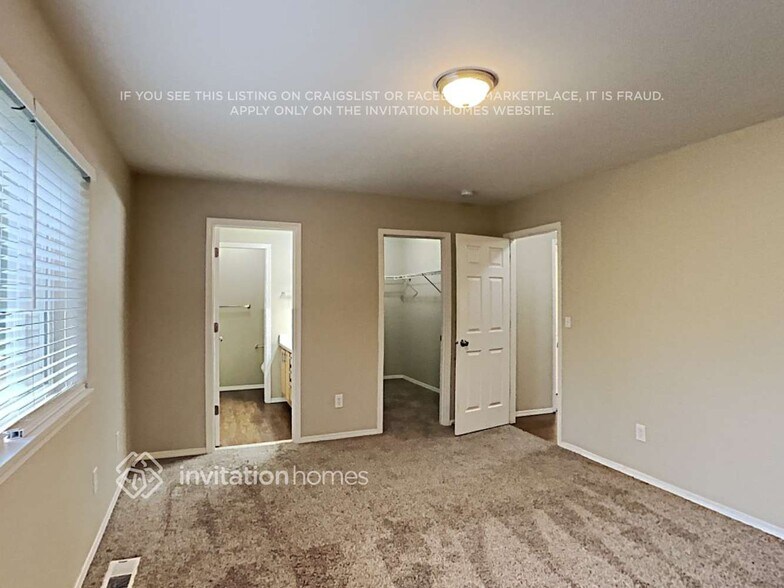Building Photo - 21821 65th Ave Ct E