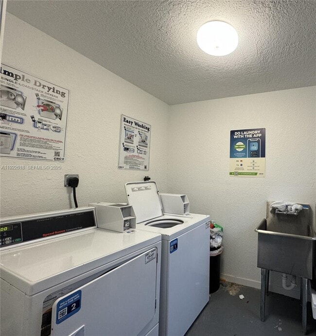 Building Photo - 1068 NW 5th St