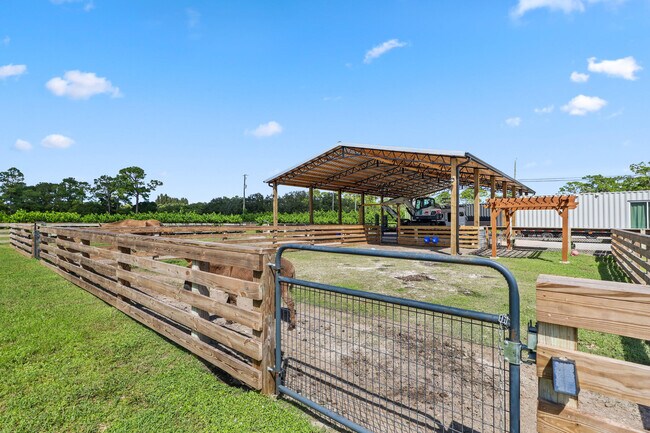 Building Photo - 14704 Black Bear Rd