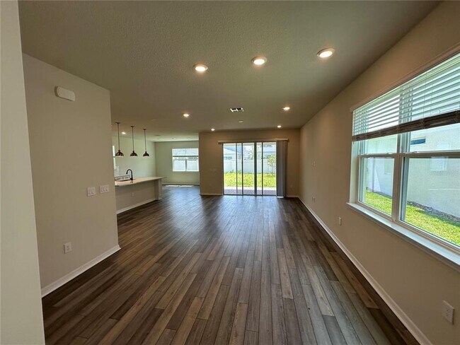 Building Photo - 10355 Parkview Reserve Ln