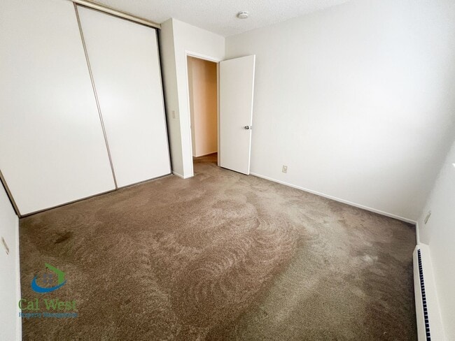 Building Photo - 930 Kiely Blvd