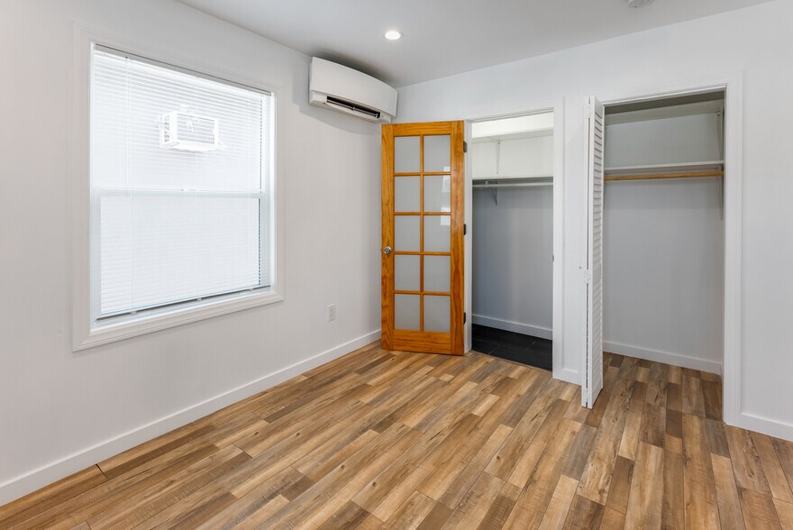 Building Photo - 6858 Quinton Ln