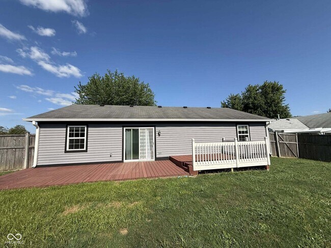 Building Photo - 8146 Parsley Ln