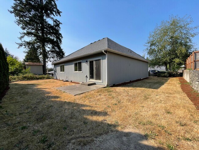 Building Photo - 3882 Malott Pl SE
