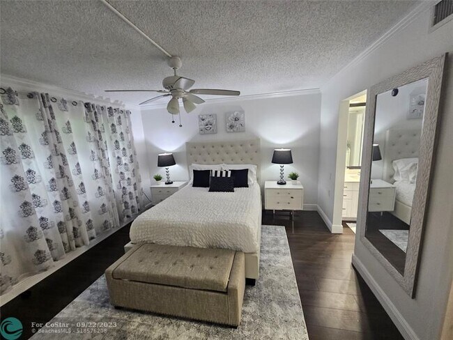 Building Photo - 2703 Nassau Bend