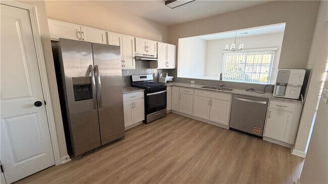 Building Photo - 3619 Gainesway Trace