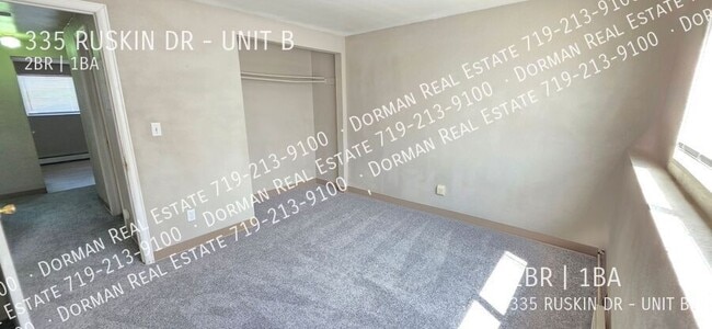 Building Photo - 335 Ruskin Dr