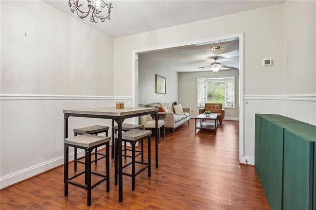 Building Photo - 102 Holcomb Ferry Rd