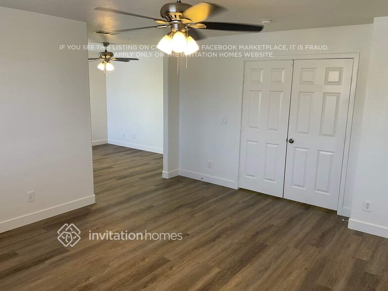 Building Photo - 3320 Twin Bridges Ct