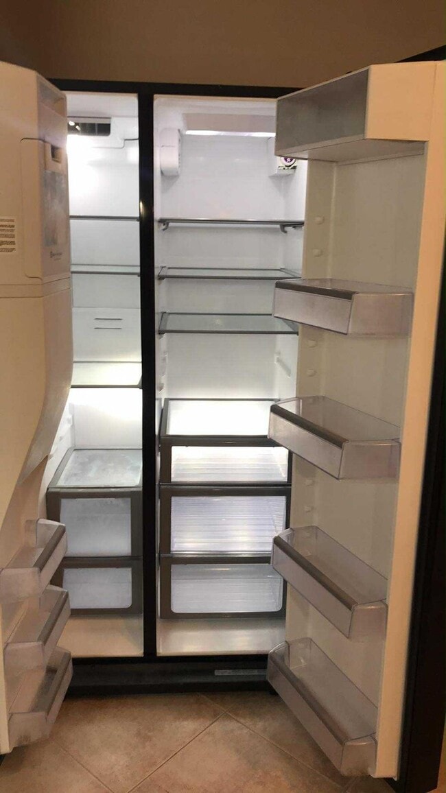 Building Photo - 141 Ipswich St