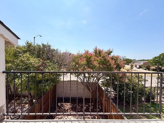 Building Photo - 3635 Garden Brook Dr