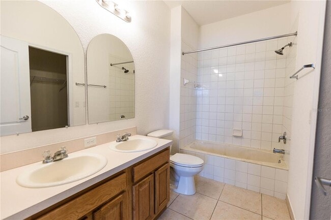 Building Photo - 1568 Portofino Meadows Blvd