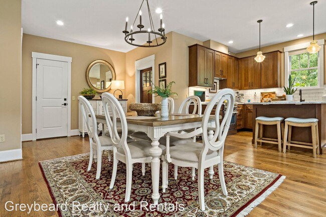 Building Photo - 2 br, 3.5 bath House - 14 Fitzgerald Rd