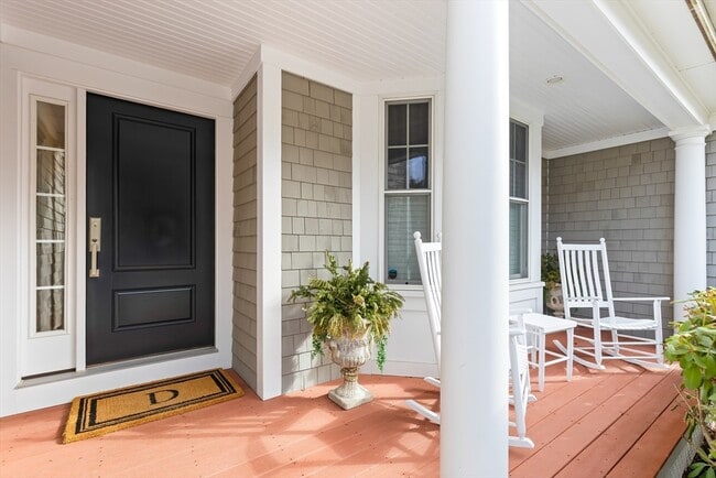 Building Photo - 239 Washington St