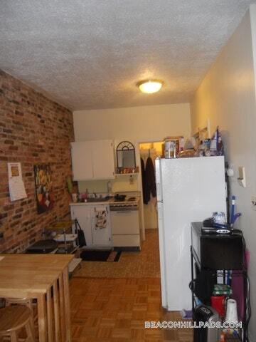 Building Photo - 40 Anderson St