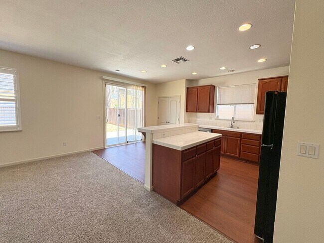 Building Photo - 5454 Gold Creek Cir