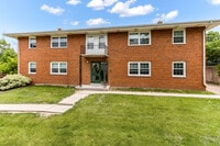 Building Photo - W164N8815 Mill St