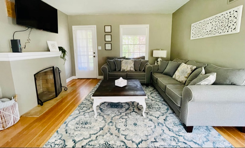 Building Photo - 101 22nd St SW