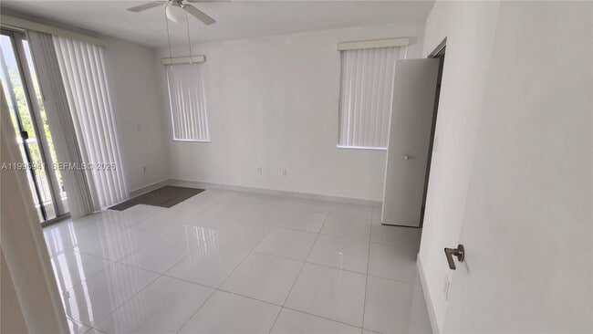 Building Photo - 2651 NE 212th Terrace