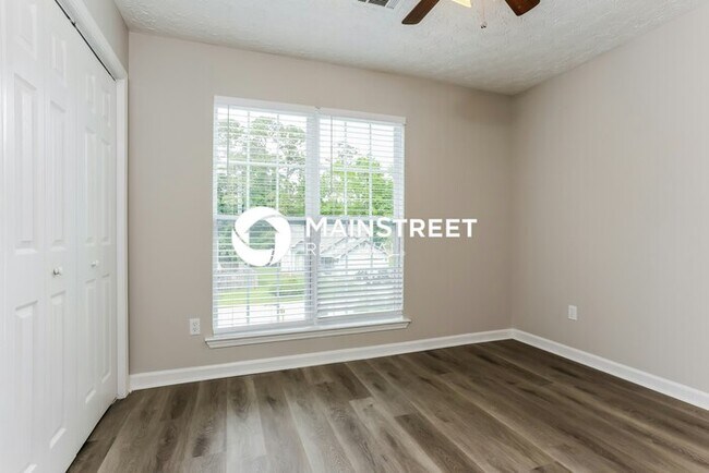 Building Photo - 1275 Avery Dr