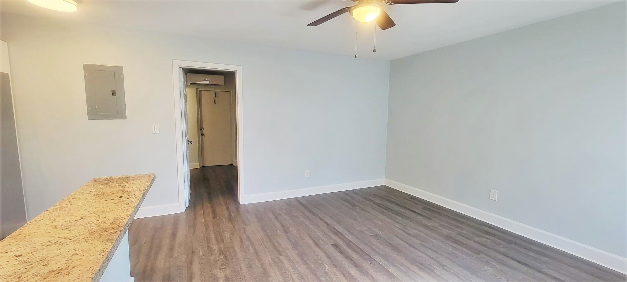 Building Photo - 1107 N 26th Ave