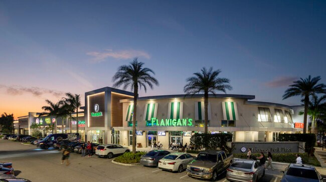 Nearby shopping - 2825 SW 127th Way