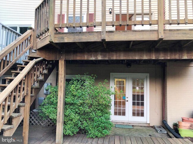 Building Photo - 7109 Captains Cove Ct