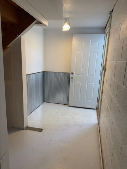 Building Photo - 5575 Sheridan Lake Rd