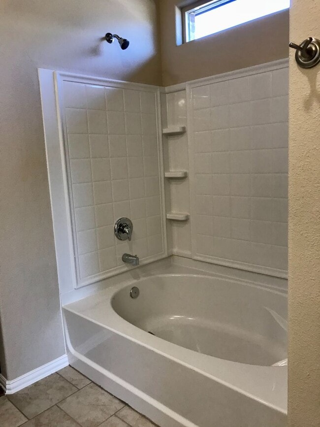 Building Photo - COMING SOON!!  Beautiful Home in Parks Bell