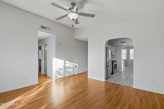 Building Photo - 12483 Tierra Dulce Dr