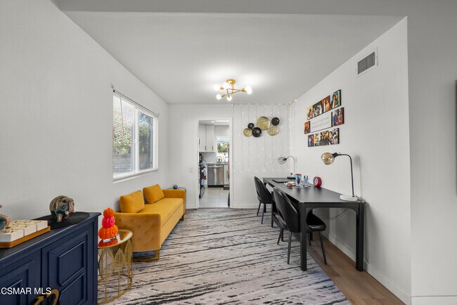 Building Photo - 3066 Apache Cir