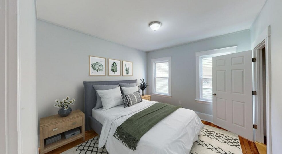 Building Photo - 110 Greenbrier St