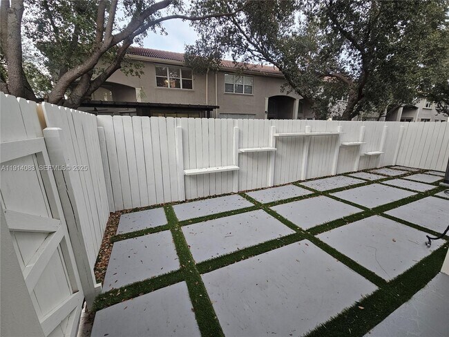 Building Photo - 11551 NW 79th Ln