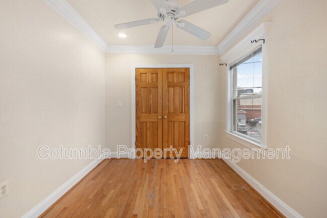 Building Photo - 1809 Kendall St NE