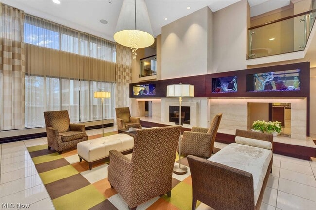 Building Photo - 12900 Lake Ave